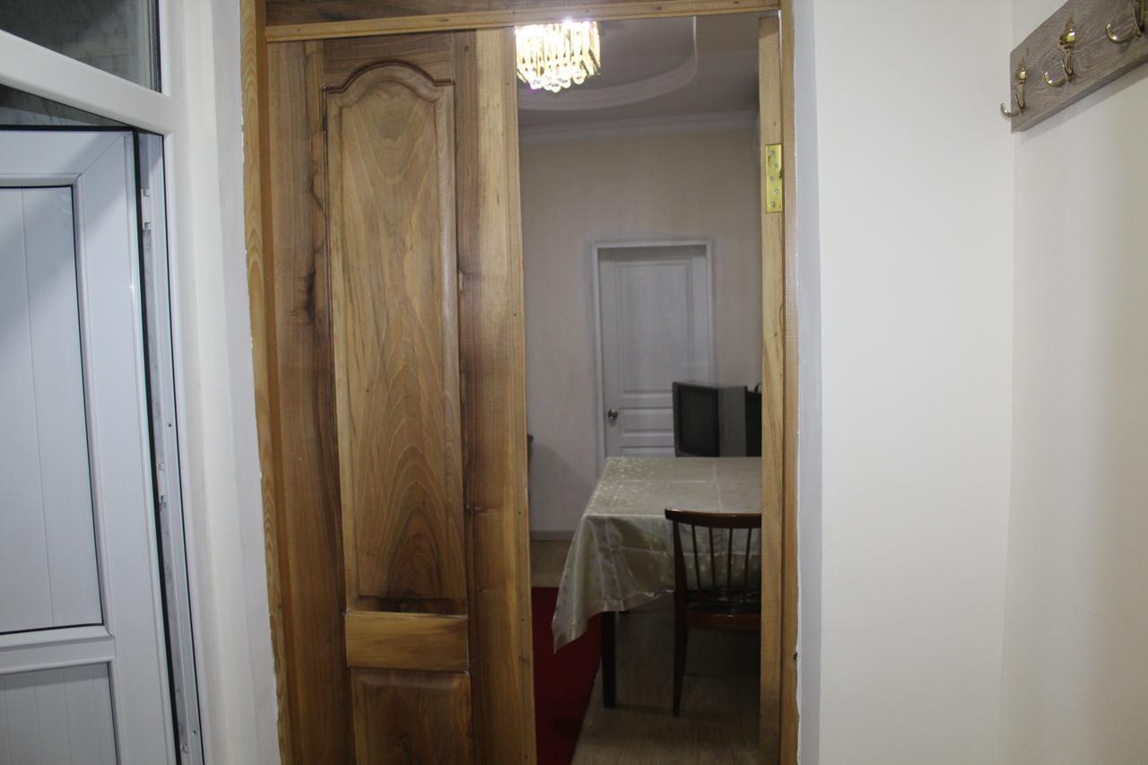 באטומי Apartment On Saakadze מראה חיצוני תמונה
